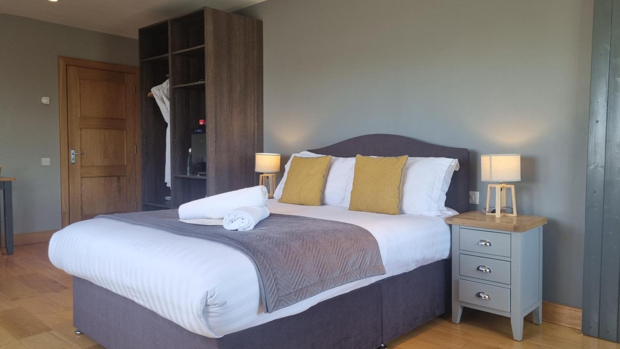 Fab View (Adults Only) Hotel Dingle Værelse billede